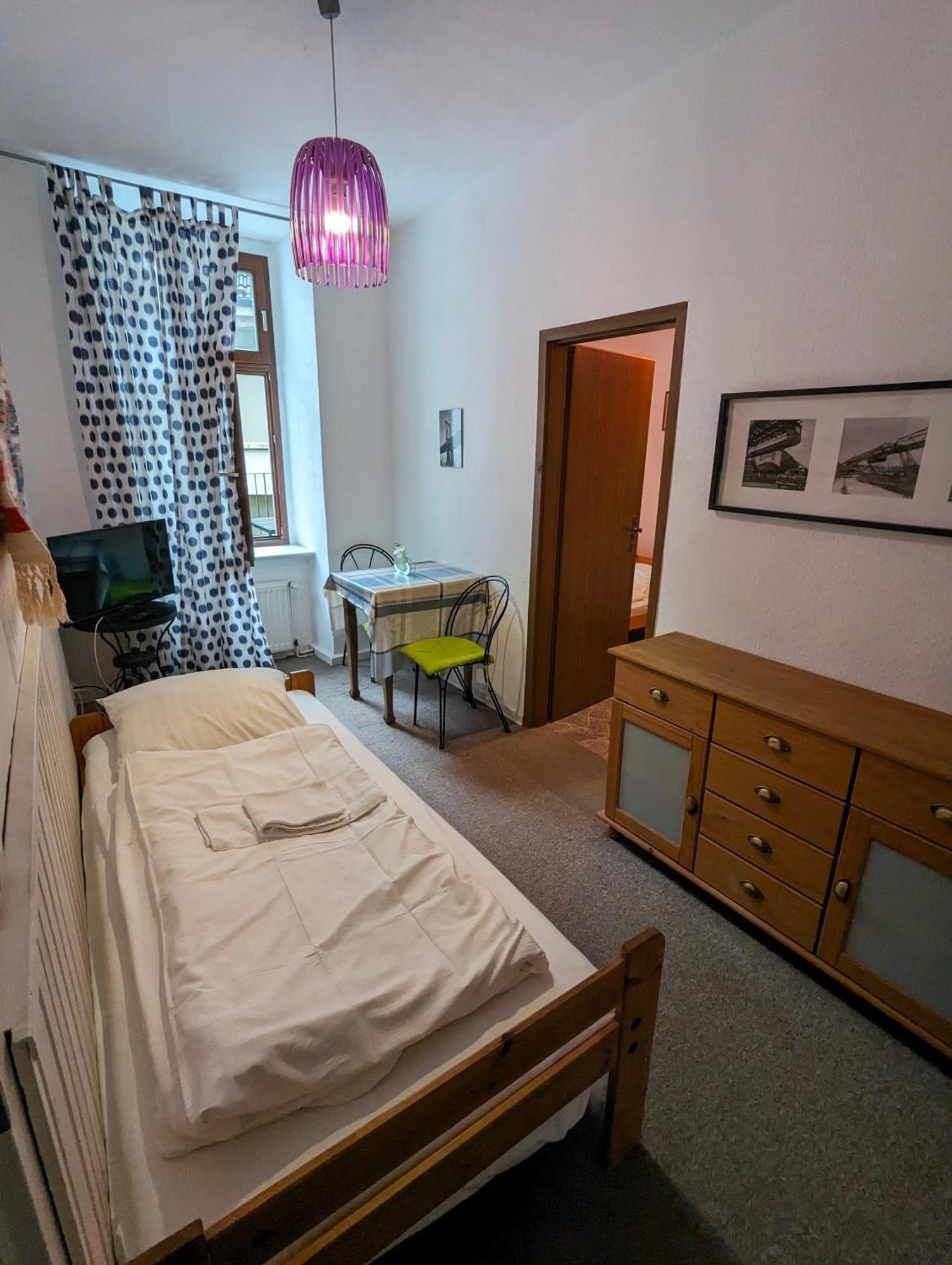 Apartment Im Luisenviertel - Gruen Wuppertal Eksteriør bilde